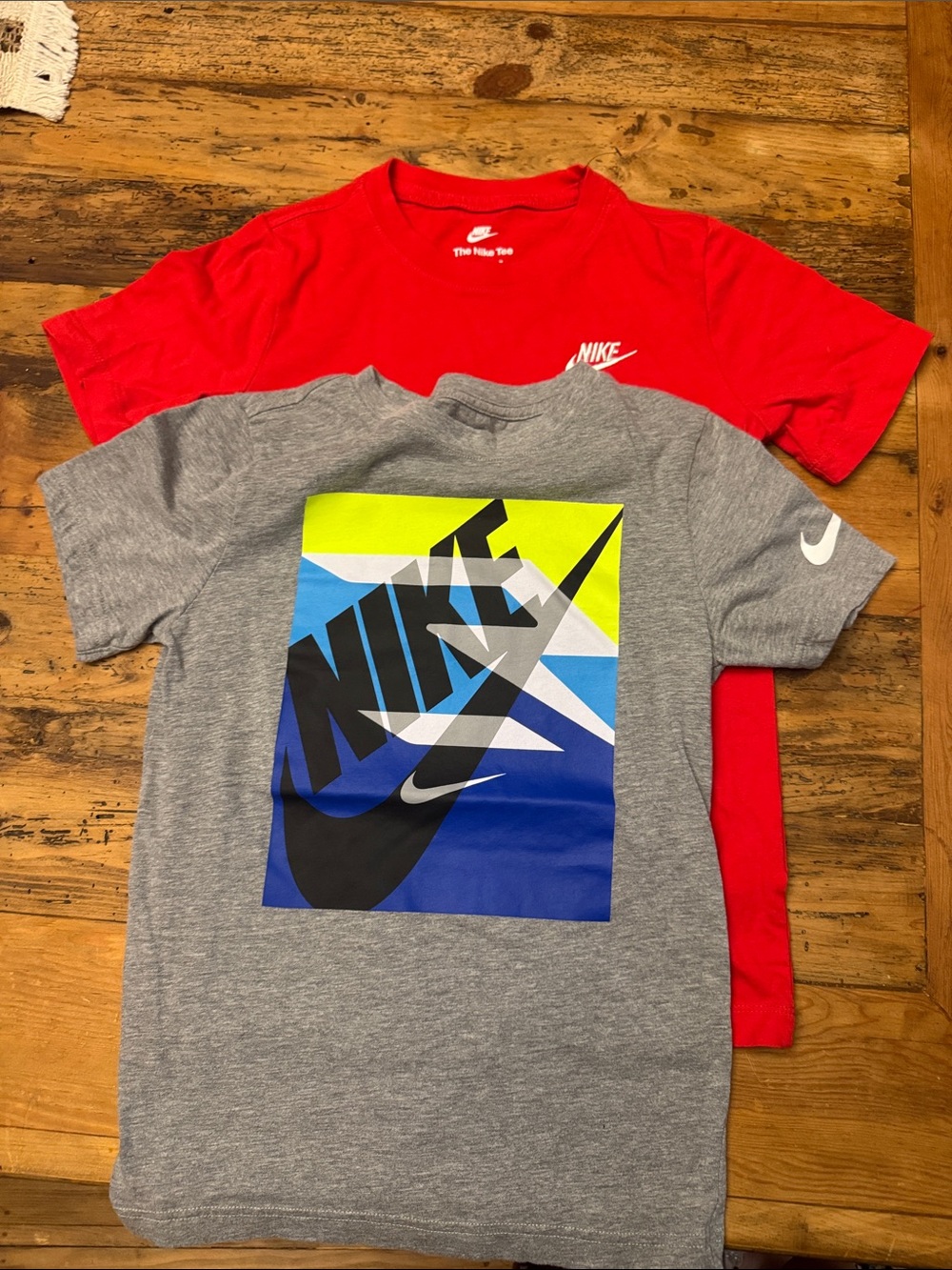 Nike Kids Short Sleeve Tee Duo - Red & Gray Graphic size M